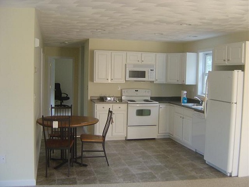 Convenient laundry and parking